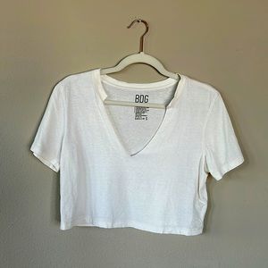 Cute cream colored crop tee.
